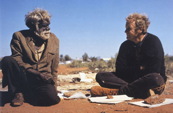 Tribal elder Old Tom Onion and Geoff Bardon in 1971, Mr Patterns