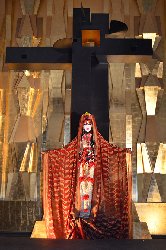 Rakini Devi, The Two Madonnas, Mexico City